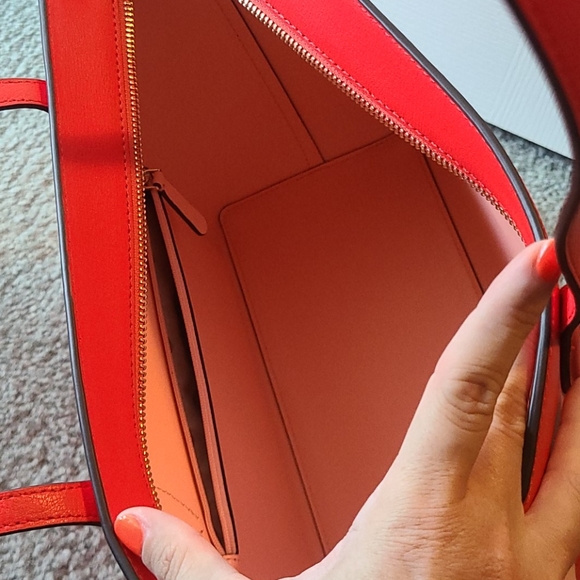 NWT Kate Spade Leather Adel Tote - Picture 6 of 6